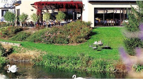 L'Hotel Des Bords De L'Ill Erstein Εξωτερικό φωτογραφία
